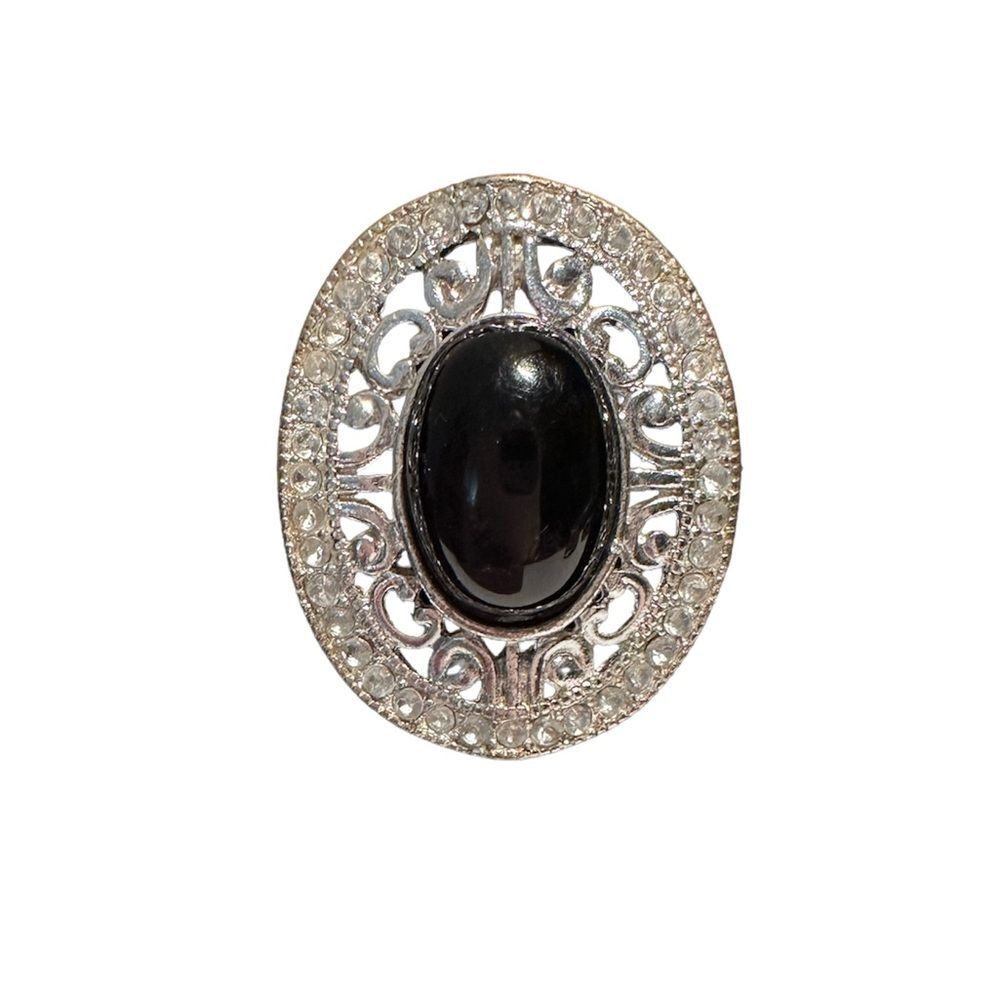 COSTUME JEWELRY SIZE (8)